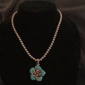 BEAUTIFUL STERLING SILVER NECKLACE